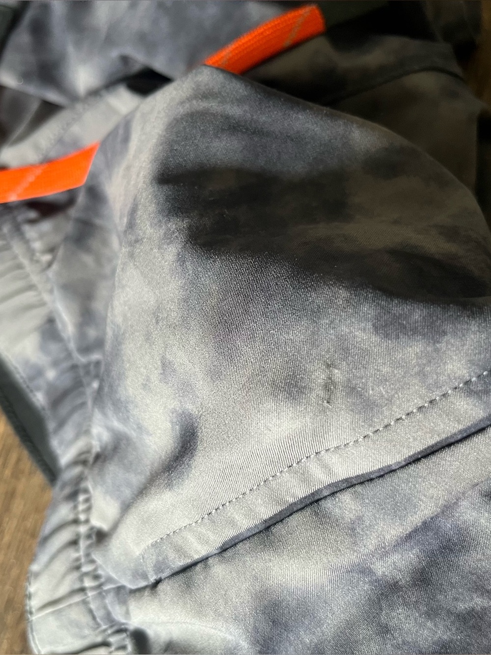 Roark run Amok grayish blue tie dye lined running athletic shorts 7” Medium read - Picture 11 of 11